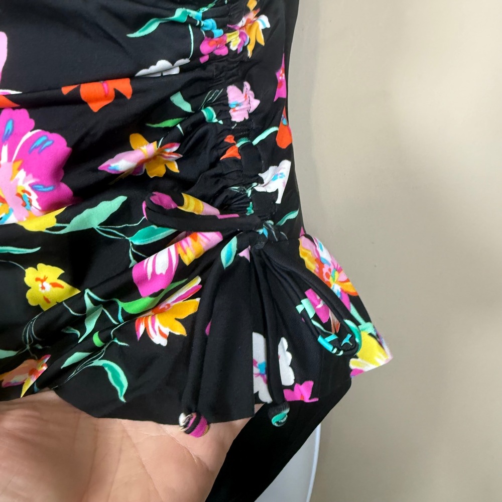 St John's Bay Floral Faux Wrap One Piece Swimsuit 22W - Picture 3 of 13